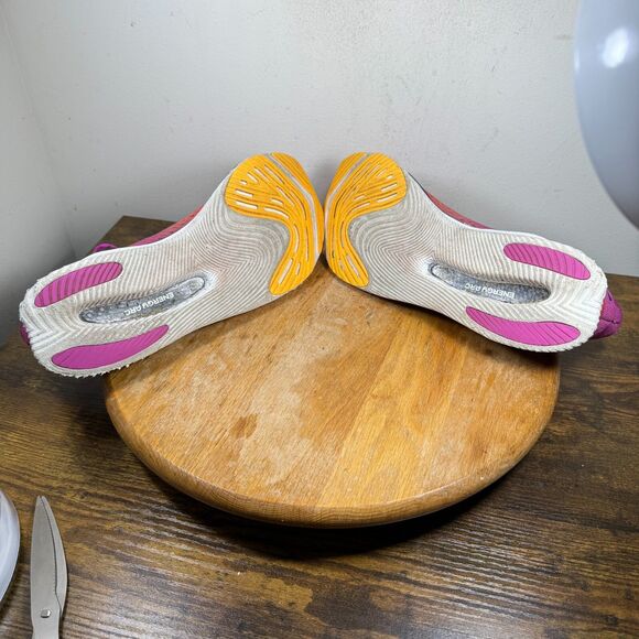 New Balance FuelCell SuperComp Pacer Men's Size 11 Shoe MFCRRCE - Picture 2 of 9